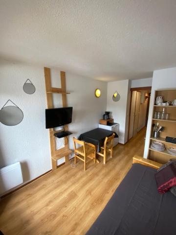 Studio 50 M Du Funiculaire Et Pistes Tignes Luaran gambar